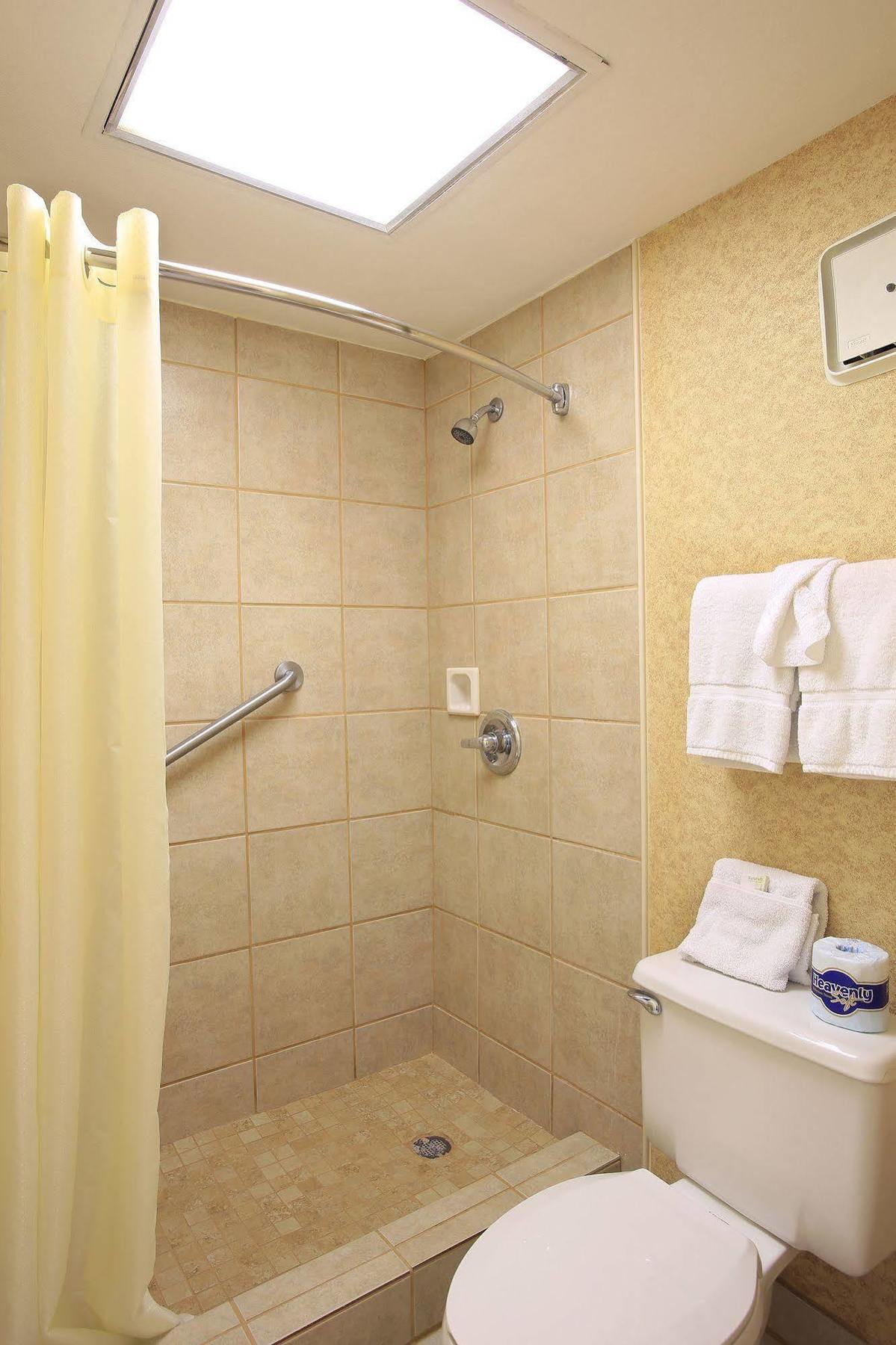 Plaza Inn Midland Luaran gambar